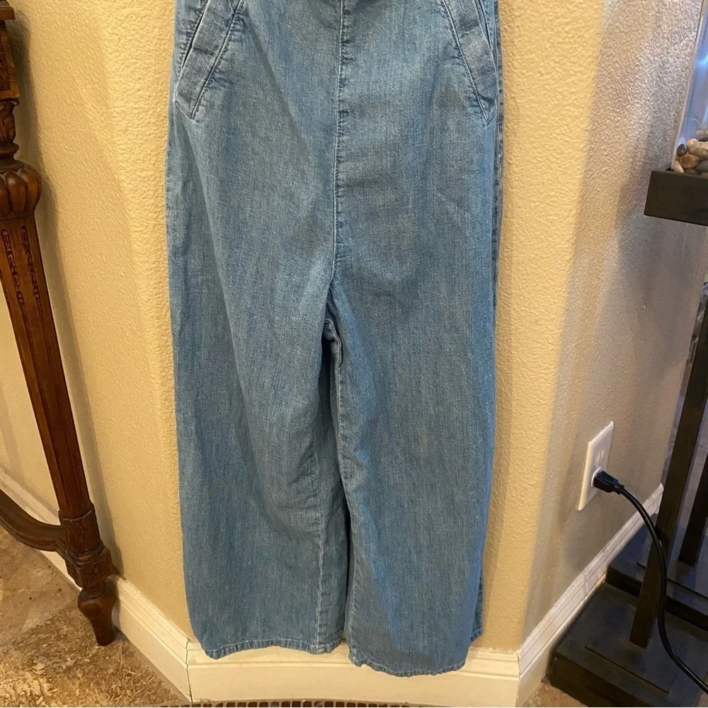 TOPSHOP Women Blue Tie Front Keyhole Denim Cropped Jumpsuit Size 2 - Picture 3 of 8